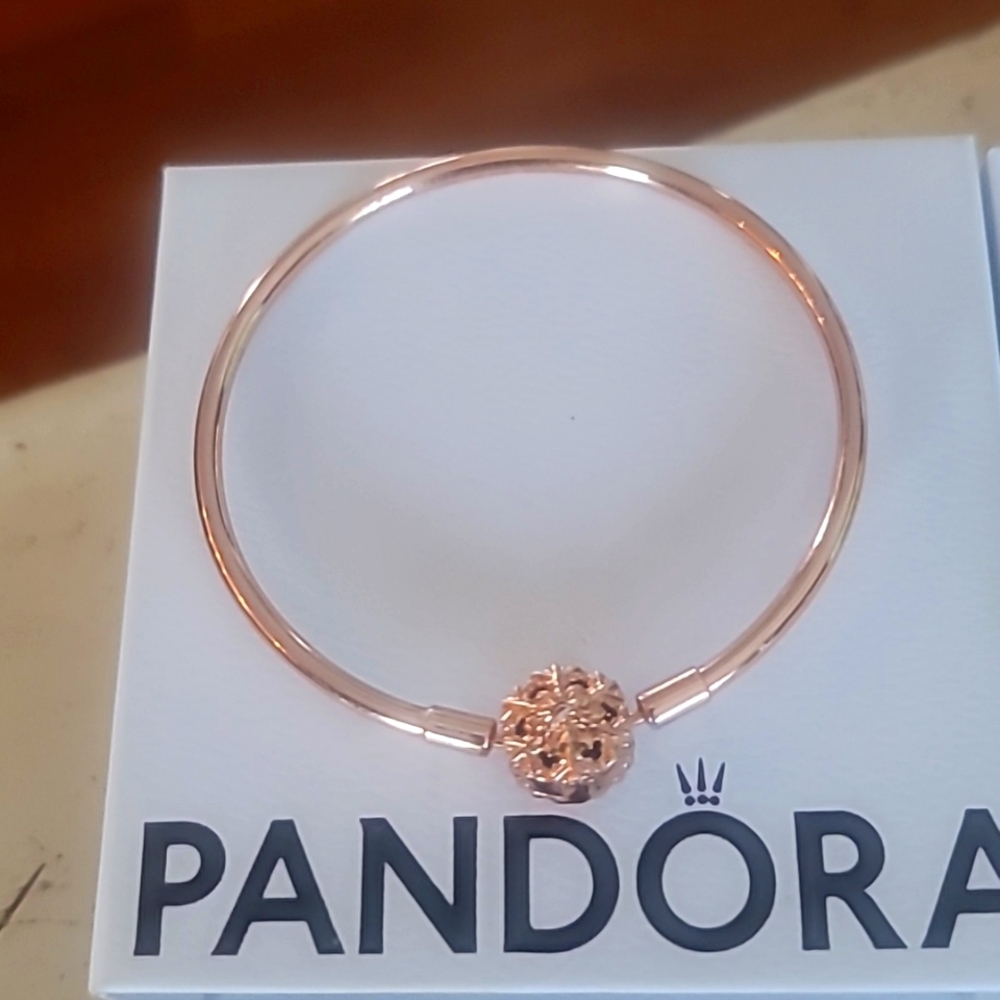 Pandora Rose Gold Snowflake NIB